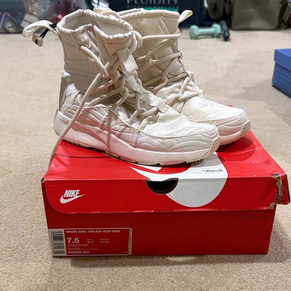 Nike Women's Tanjun High Rise Sneakers - Off-White